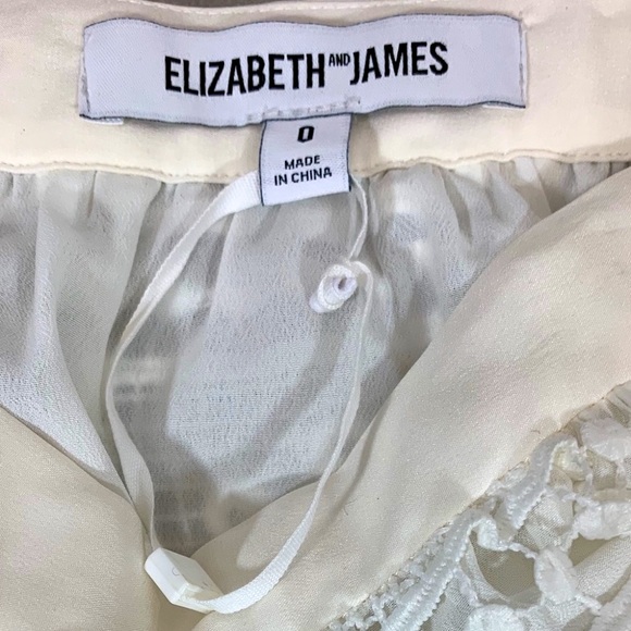 ELIZABETH AND JAMES SILK AND LACE SKIRT. Size 0. - Picture 11 of 11